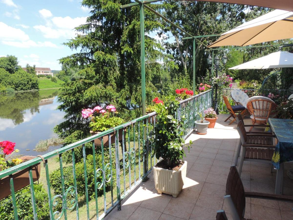 Le Jardin Des Cygnes Bed & Breakfast Pineuilh Eksteriør bilde
